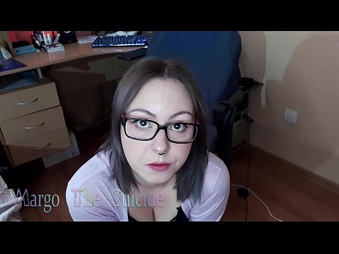 ❤️ Seksi djevojka s naočalama duboko siše dildo na kameri Porno na hr.pornobot.ru ❌❤